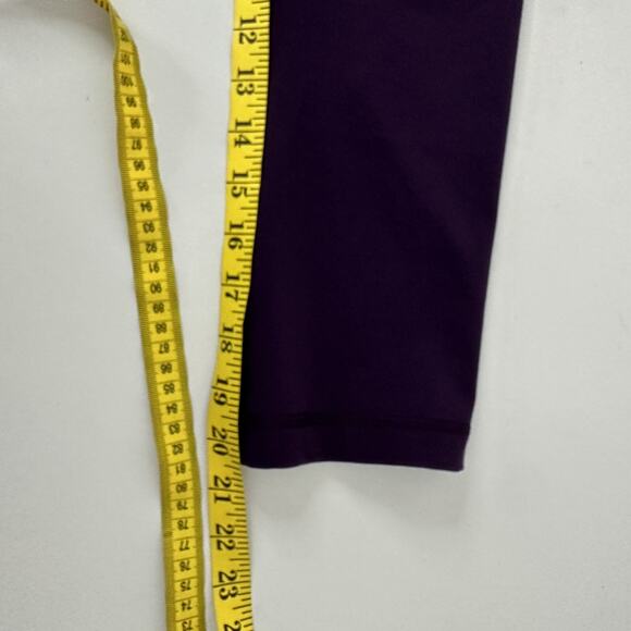 Lululemon Leggings Womens 6 Purple Crop Stretch Running Pull on Gym - Picture 10 of 12